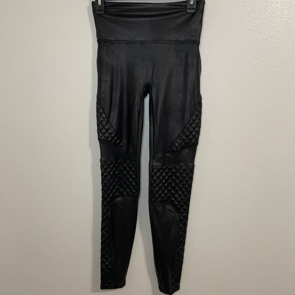 SPANX Quilted Faux Leather Leggings Size M